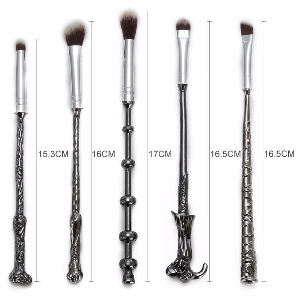 Harry Potter Wand Makeup Brush Set by Vander - Picture 5 of 8