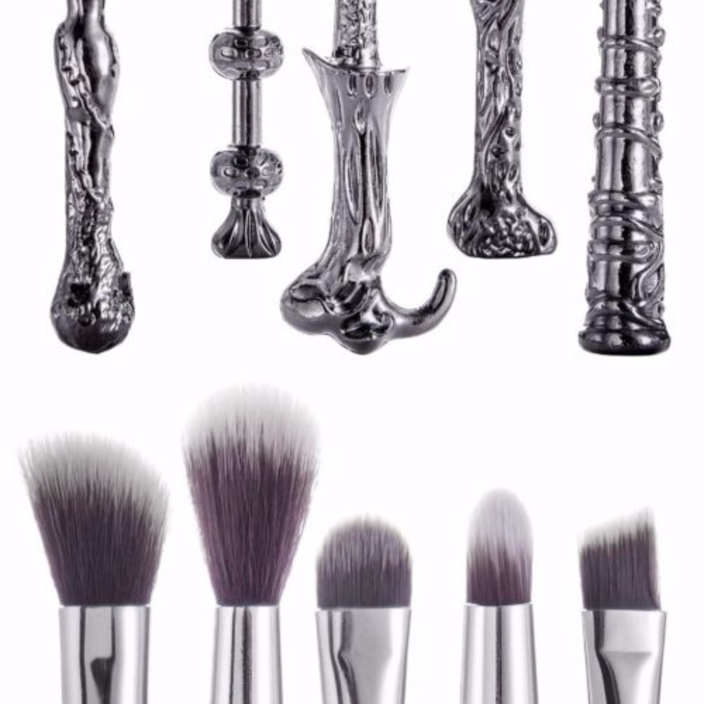 Harry Potter Wand Makeup Brush Set by Vander - Picture 7 of 8