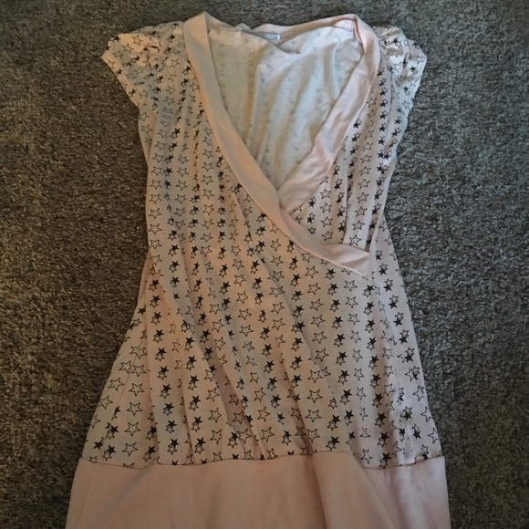 Peach star print crossover S/S tee - Picture 1 of 6