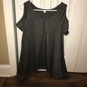 Charcoal grey top