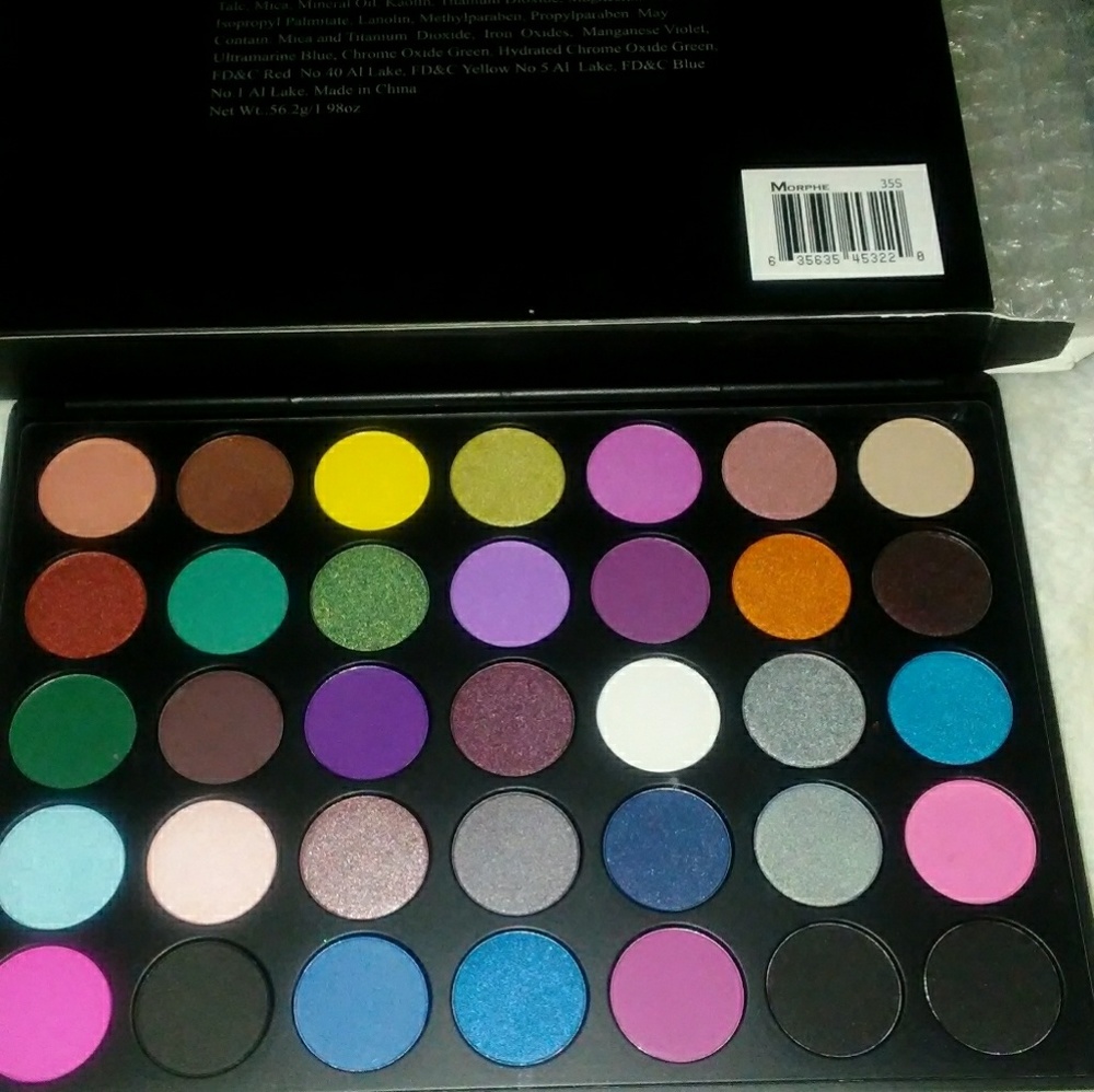 MORPHE 35S EYESHADOW PALETTE