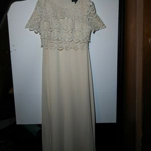 Beautiful Evening Dress!