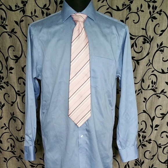 Men's Michael Kors Button Down Shirt - Picture 2 of 5