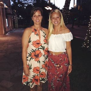 Meet your Posher, Jillian