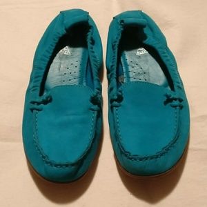 Adorable Hush puppies flats