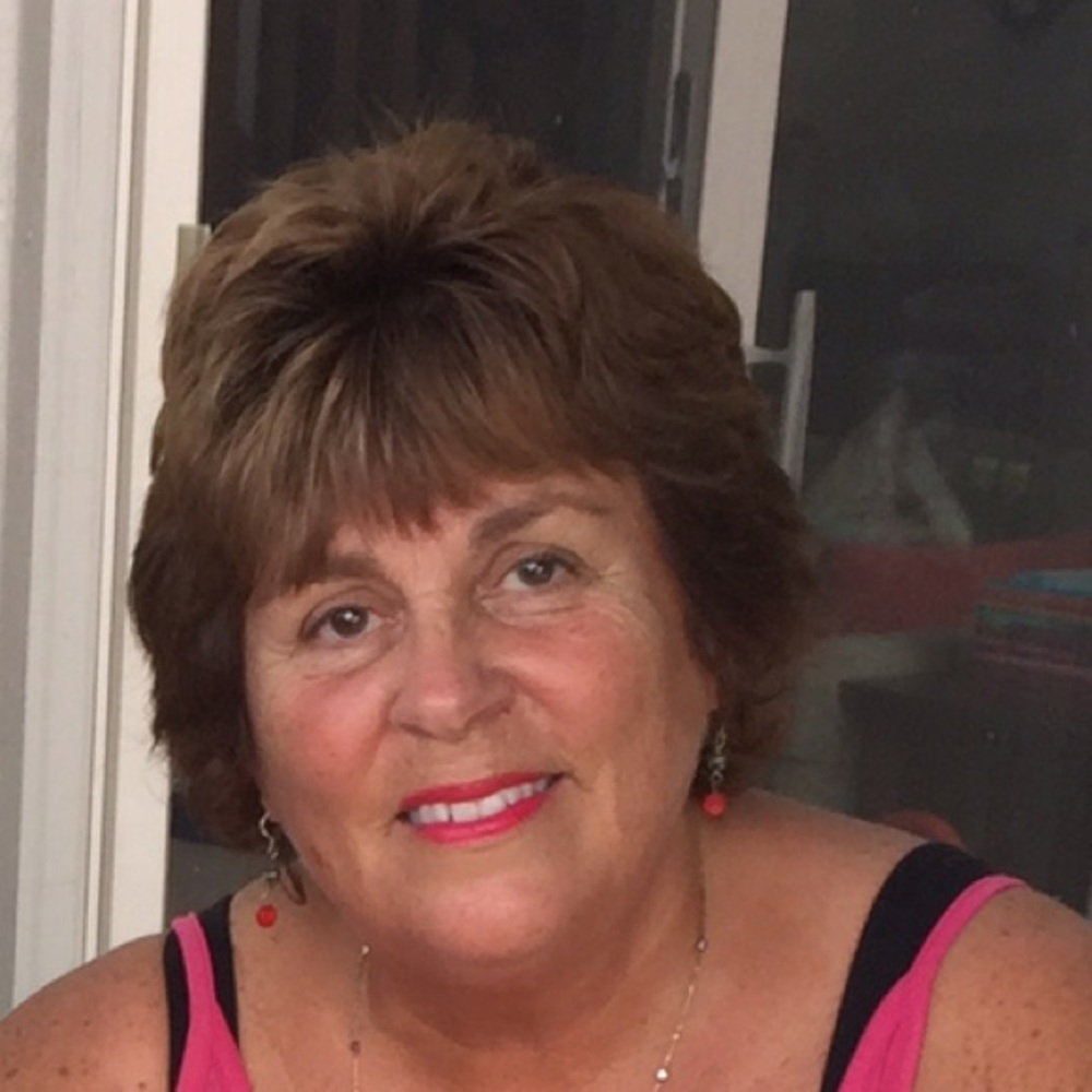 Meet your Posher, Madalyn