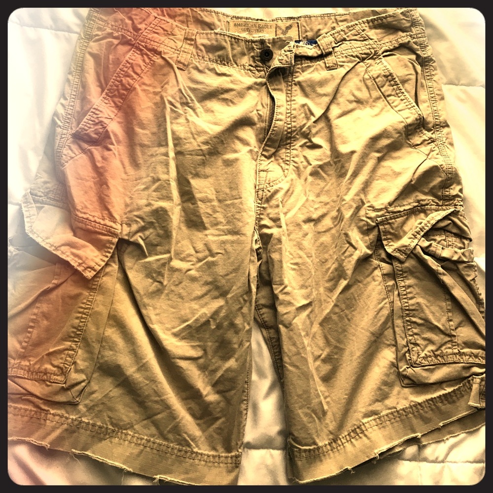 Men's cargo shorts