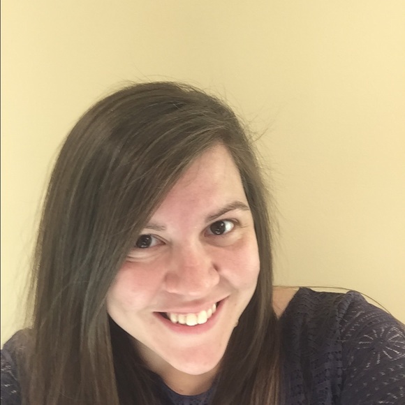 Meet your Posher, Amber - Picture 1 of 1