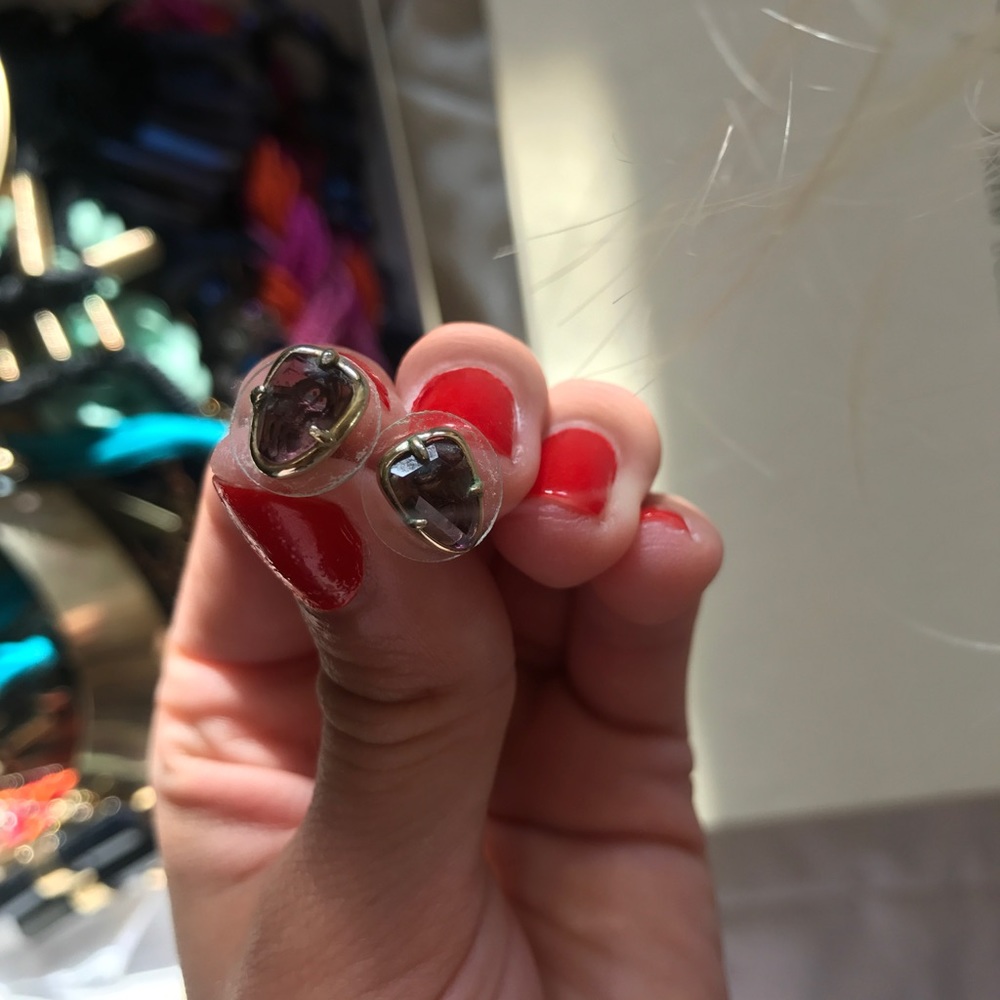 Kendra Scott studs