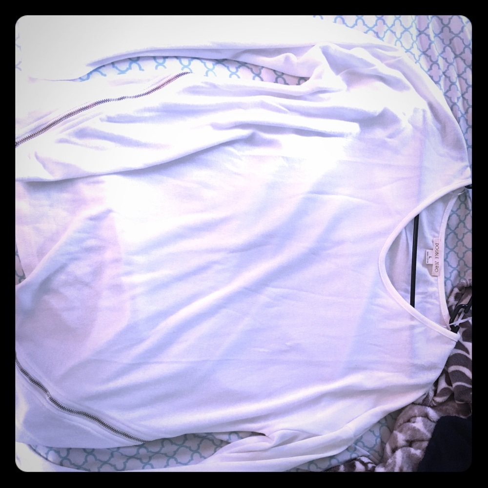 Zipper sides shirt brand new