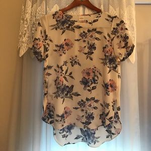 Kayleigh Top Floral Vented Sides Tunic Size M
