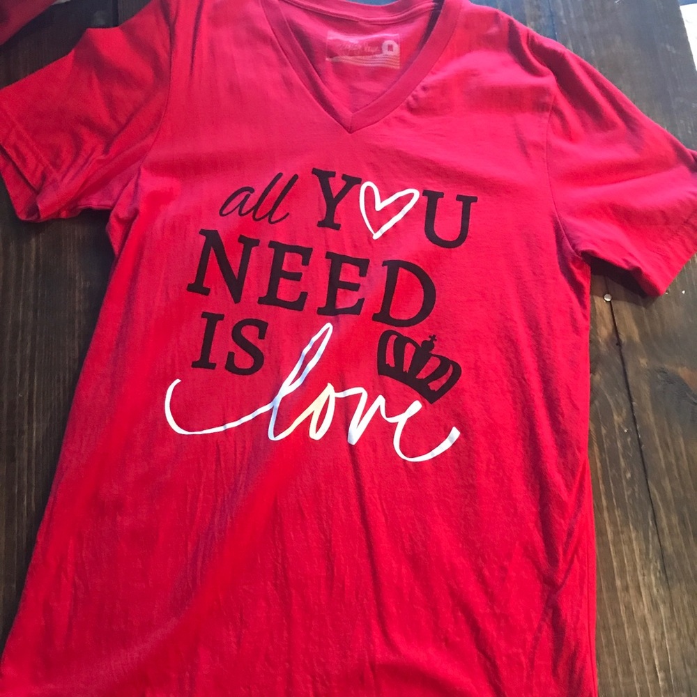 ❤️ALL YOU NEED IS LOVE TEE❤️