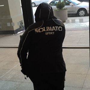 Meet your Posher, Hussein