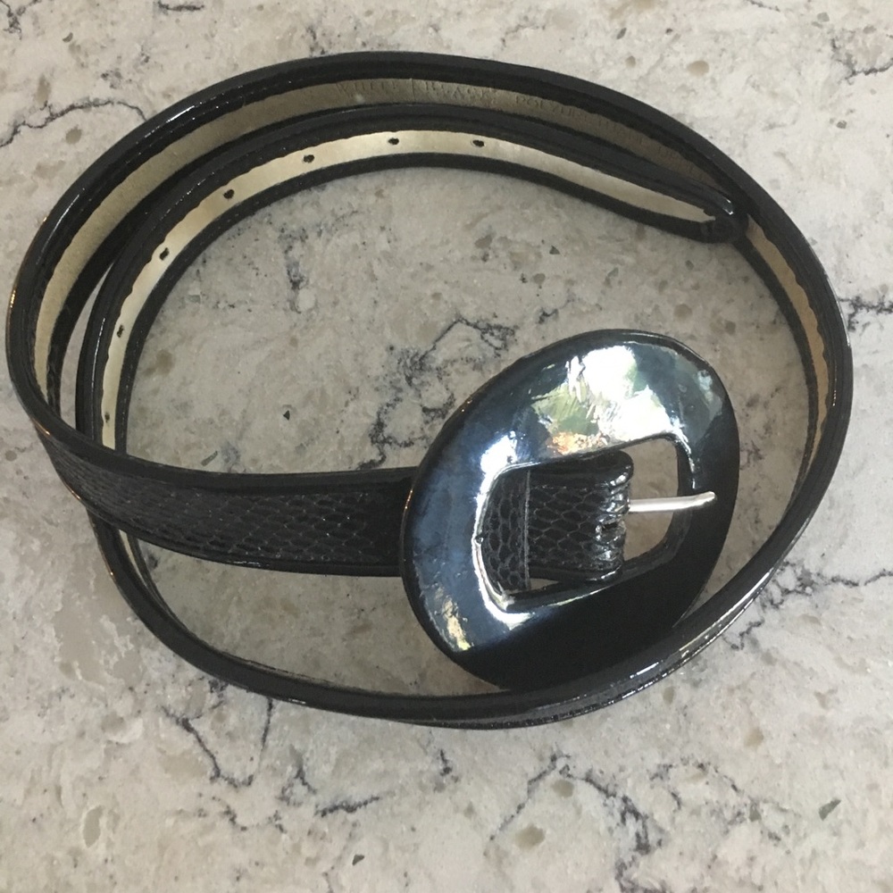 🎉SALE🎉WHITE HOUSE BLACK MARKET patent leather belt