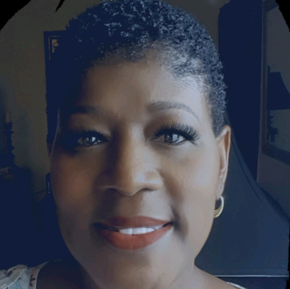 Meet your Posher, Melanie