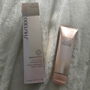 SHISEIDO BENEFIANCE cleanser