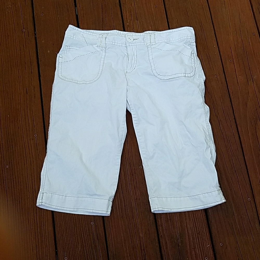 Capris❤❤5 for $15❤❤