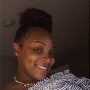 Meet your Posher, Krissy