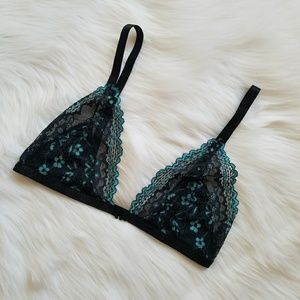 Sweet and confy Black and Blue bralette