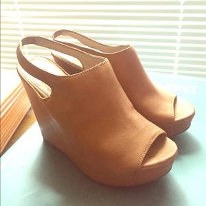 Steve Madden wedges
