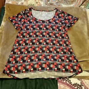 Lularoe Classic Tee