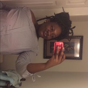 Meet your Posher, Nimota