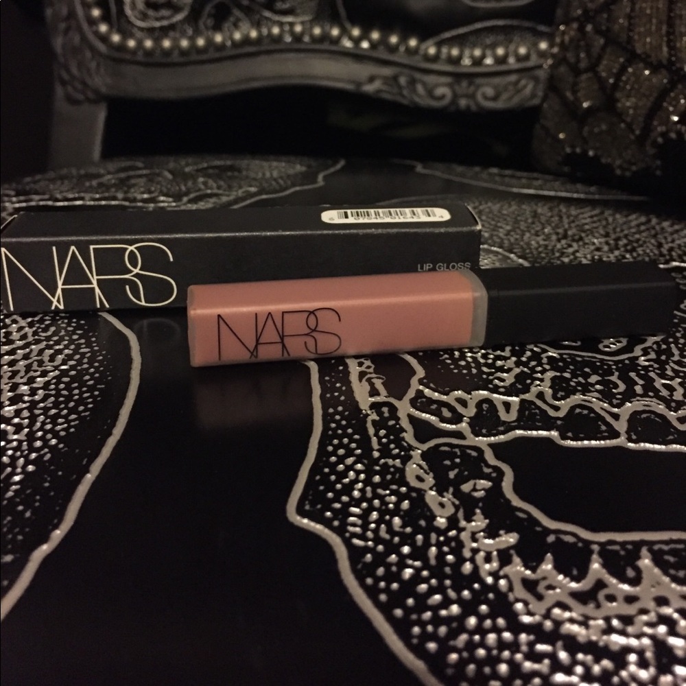 NARS Lip Gloss in Female Trouble