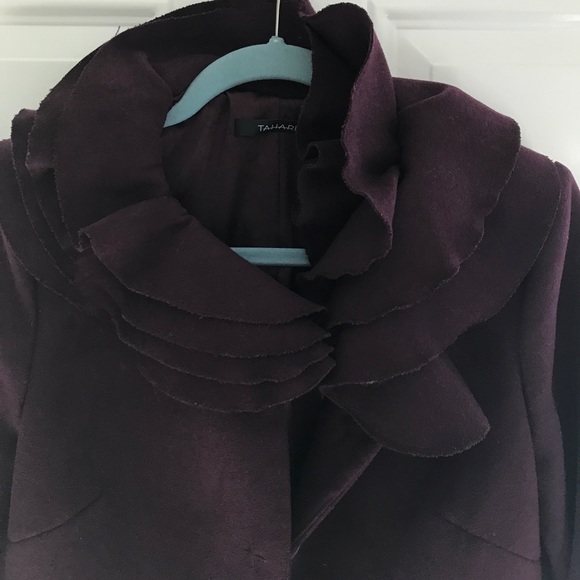 Tahari coat - Picture 2 of 4