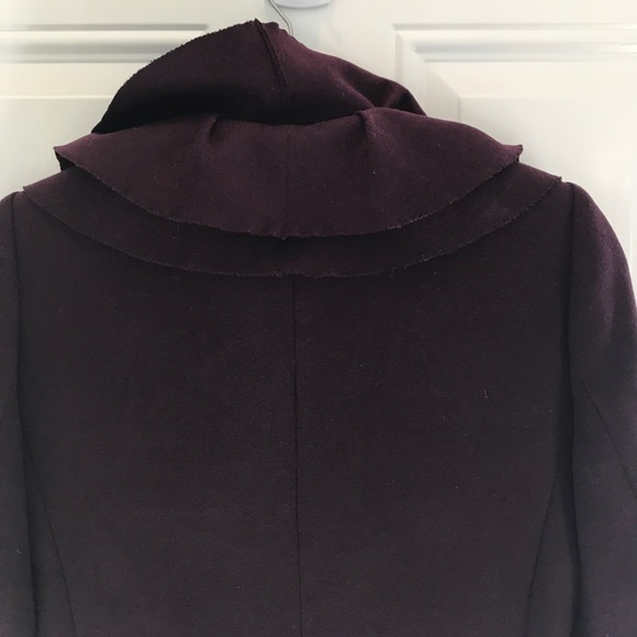 Tahari coat - Picture 4 of 4