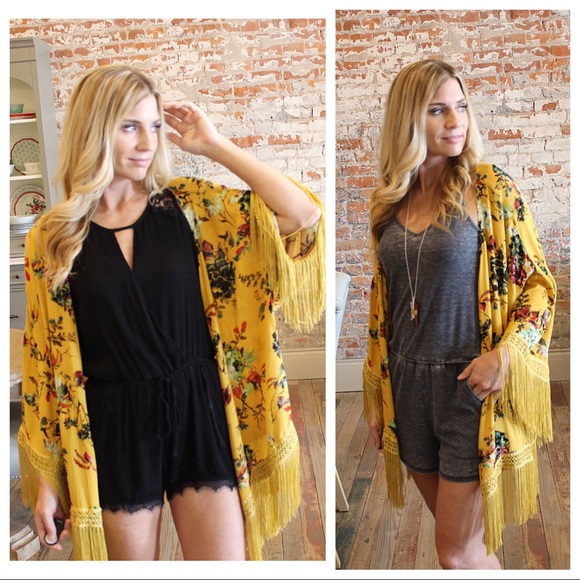 Gorgeous mustard floral fringe kimono - Picture 3 of 4