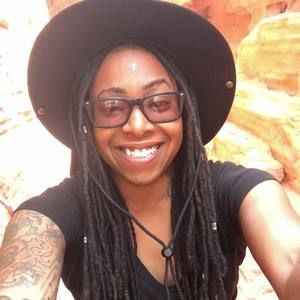 Meet your Posher, Jean