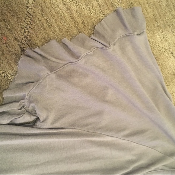 Beige Flowy dress - Picture 3 of 3