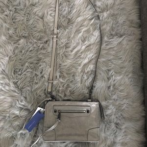 NEW‼️ Rebecca Minkoff Regan cross-body bag.