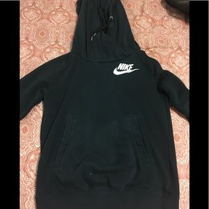 Nike Rally Funnel Pull Over Hoodie