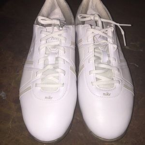 Nike Golf shoes Dormie II women's size 7 1/2
