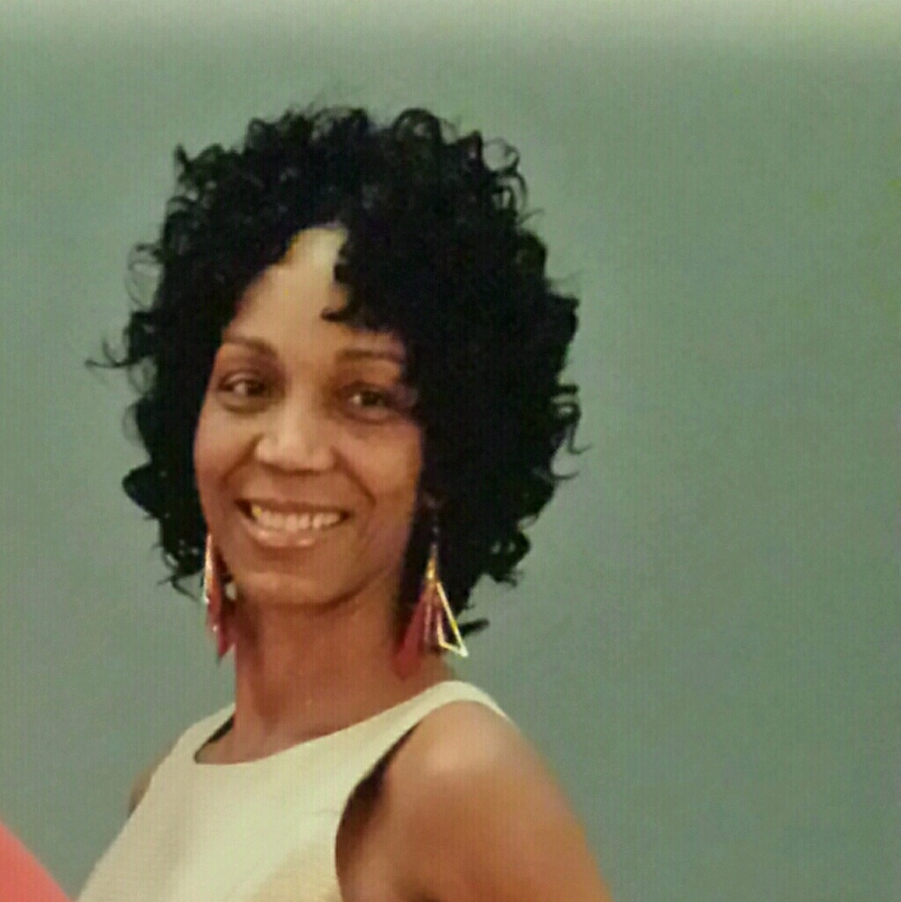 Meet your Posher, Linda