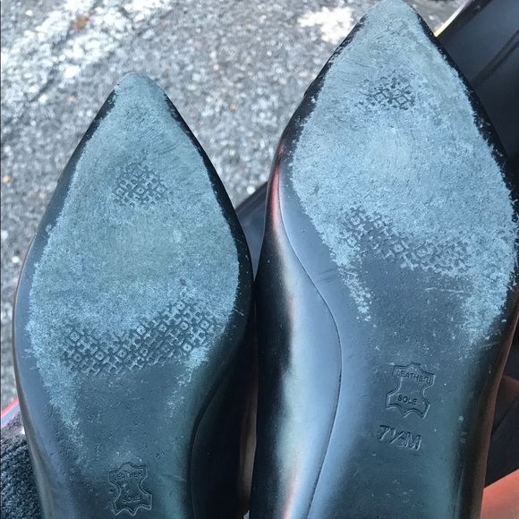 Tory Burch pointed toe flats - Picture 3 of 5