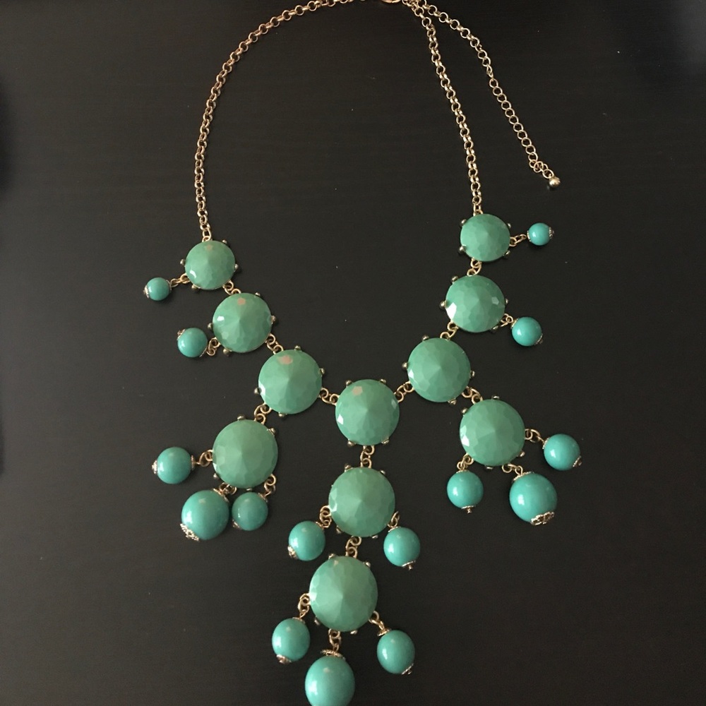 Jade green bubble necklace 24"