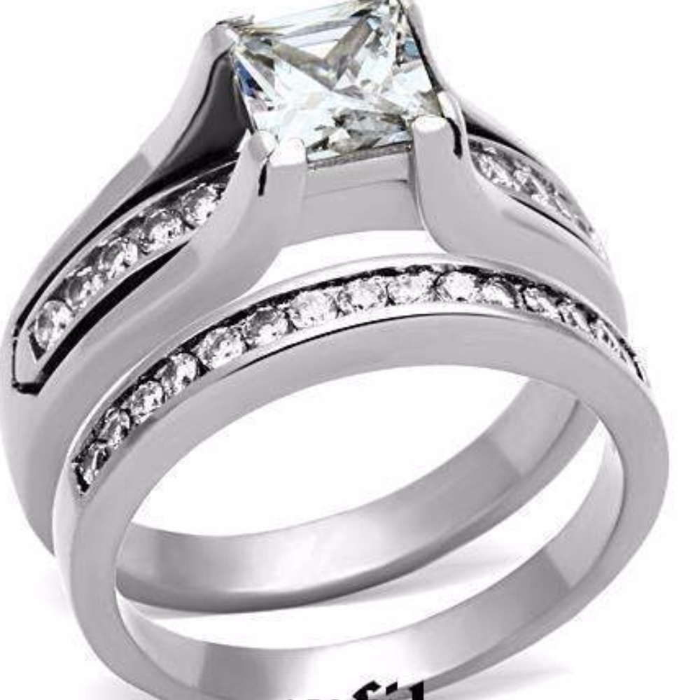 2Pc Princess Cut Cz Wedding Ring Set