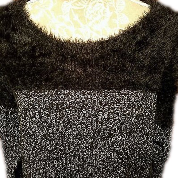 ❌SOLD❌ Vince Camuto Eyelash Black Fuzzy Sweater - Picture 4 of 8