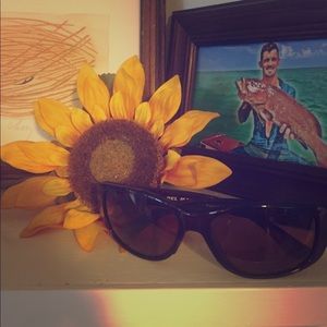 SALE ⭐️ Costa Del Mar // Tippet 🌊🌻