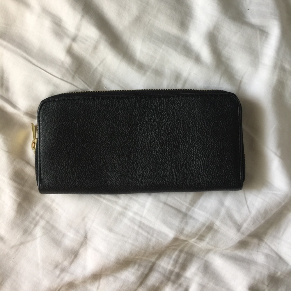 Zip Around Wallet