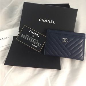 Chanel Classic Chevron Card Holder