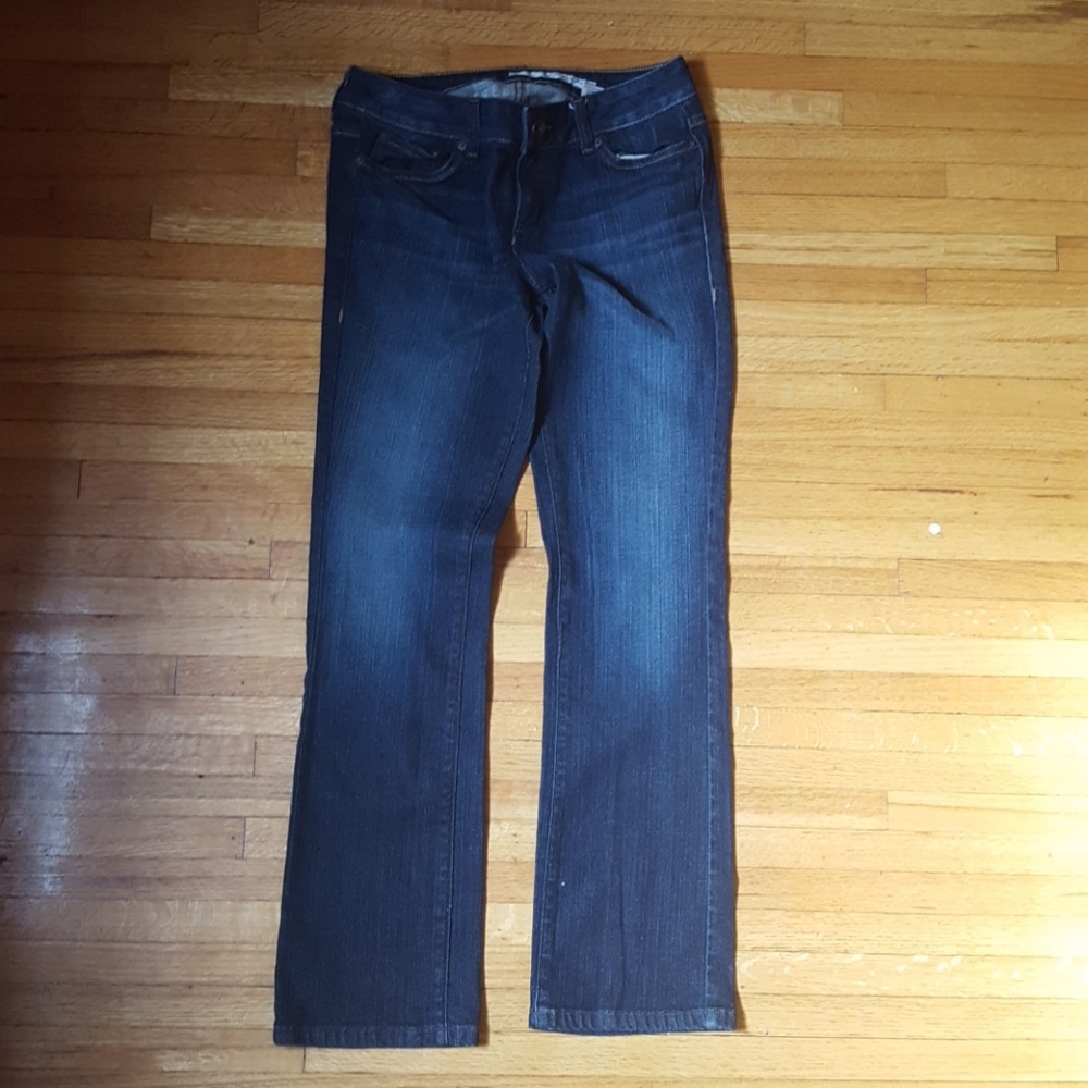 DKNY Denim jeans, Avenue B