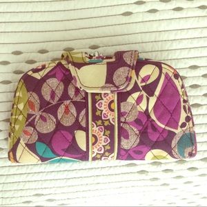 Vera Bradley Wallet (Plum Crazy Print)