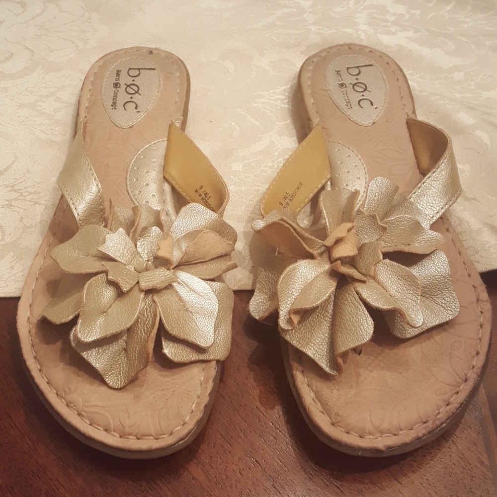 Flower pedal sandles