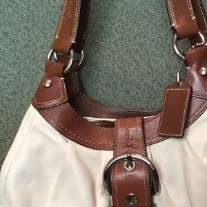 Ladies Coach leather handbag beige