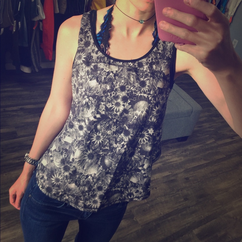 Lululemon Tank