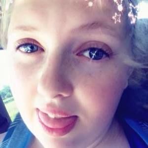 Meet your Posher, Briana