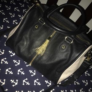 Steve Madden Black and Cream Purse